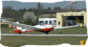 OE-9038, Flotte der Sportfliegerunion Klosterneuburg, 2 Sitzplätze